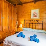 4br Wooden -pool & Views - Parking