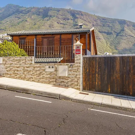 4br Wooden -pool & Views - Parking بيت للعطل