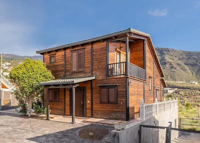 4br Wooden -pool & Views - Parking