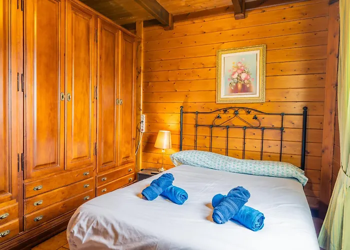 4br Wooden -pool & Views - Parking