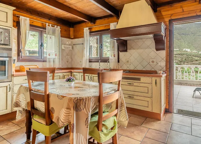 Prázdninový dům 4br Wooden -pool & Views - Parking Candelaria